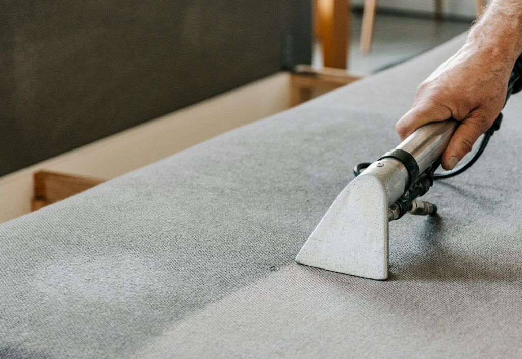 Mountain Queen Cleaning Services offers services of Residential Cleaning, Deep Cleaning, Move Out - In, Airbnb Cleaning, Post Construction Cleaning, Window Cleaning, Office Cleaning, Commercial Cleaning in Salt lake County, Utah county, Wasatch county, Davis county - Residential Cleaning